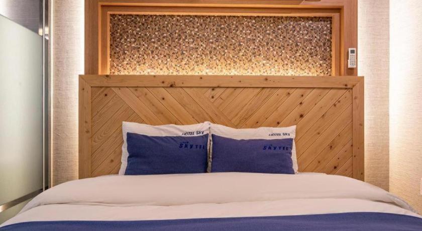 Sky Hotel Changwon Εξωτερικό φωτογραφία