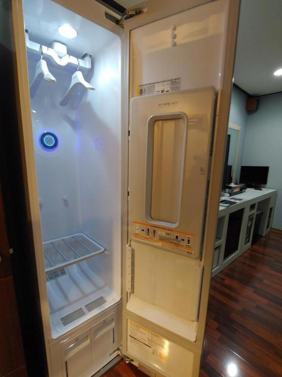 Sky Hotel Changwon Εξωτερικό φωτογραφία